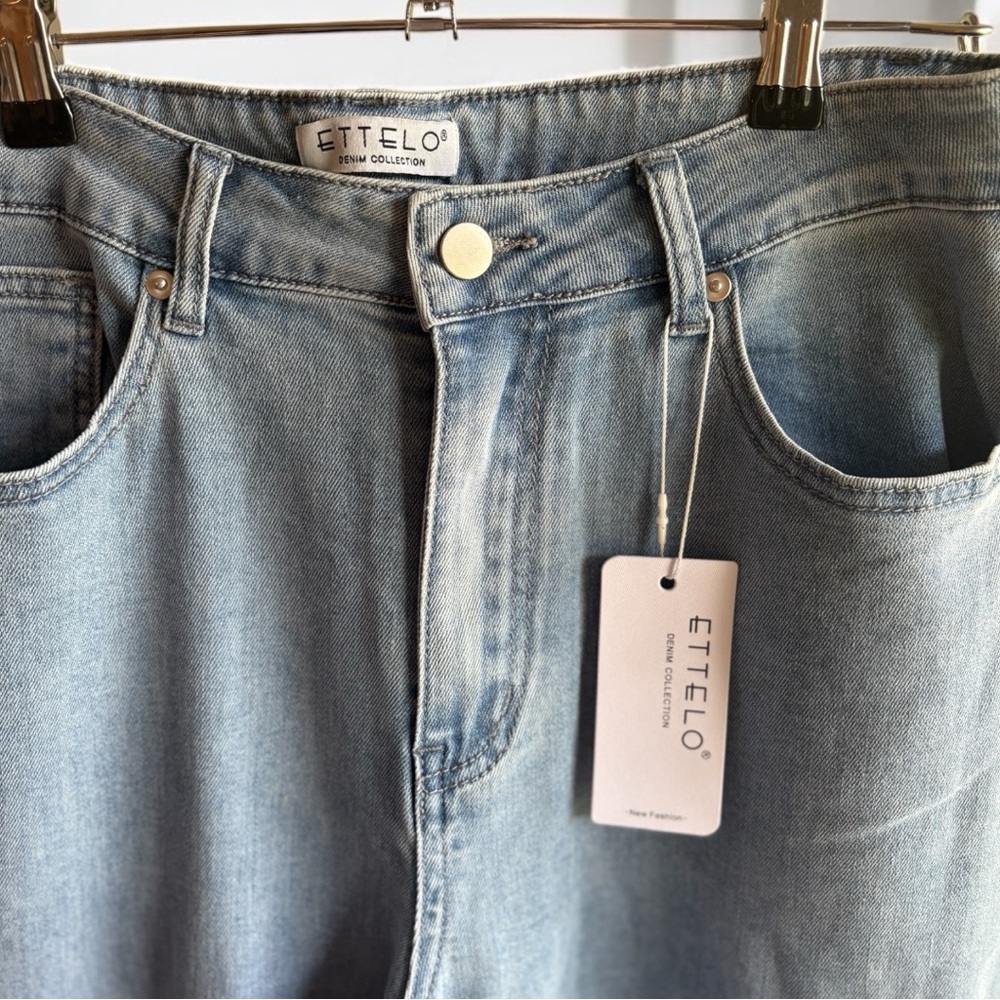 Ettelo Jeans Light Wash Stretch High Rise Straight Size 12 New - Picture 4 of 5